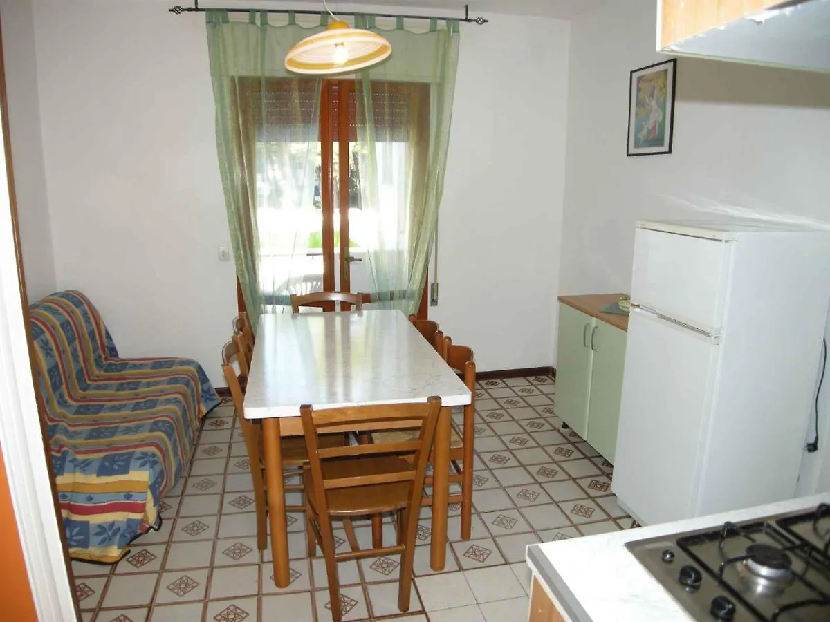 Apartments In Rosolina Mare 24945 Italy